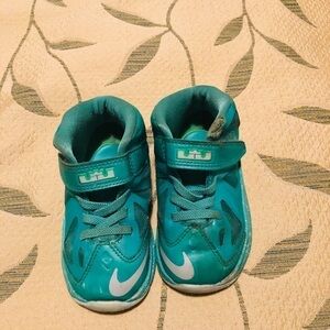 Nike Lebron X TD Crystal mint green